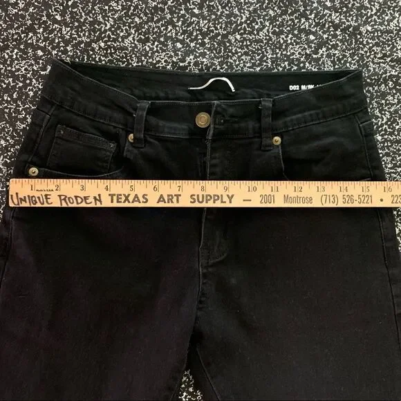 Black Yves Saint Laurent Jeans - Picture 2 of 9